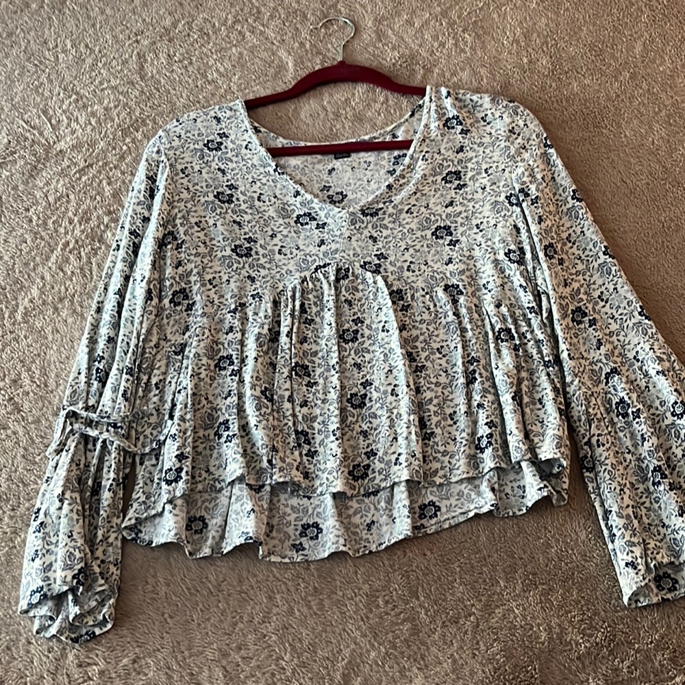 AEO Floral long sleeve
